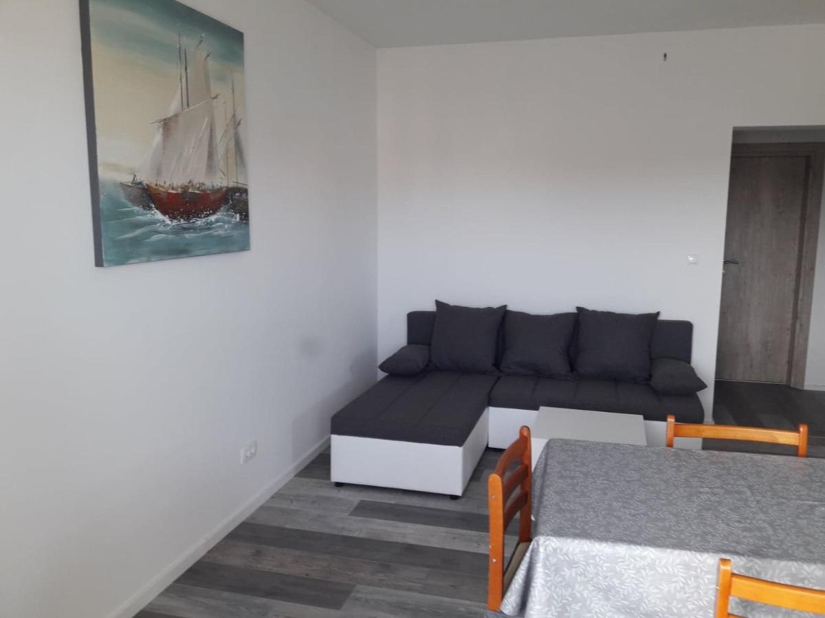 Apartman Sandra Vodice Eksteriør billede