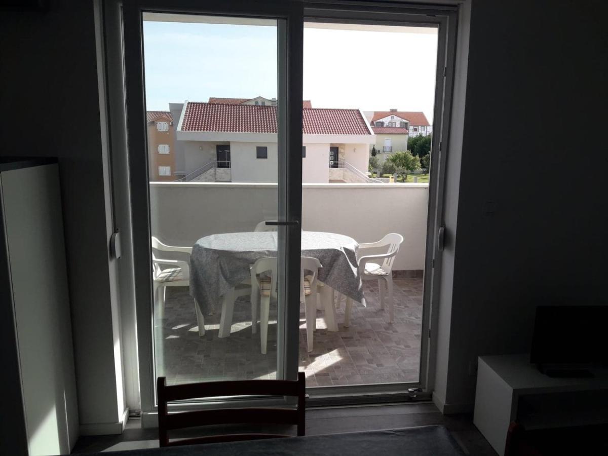 Apartman Sandra Vodice Eksteriør billede